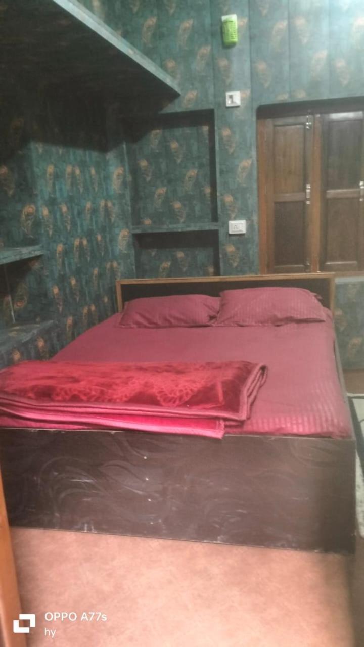 Sri Kashi Kaal Bhairav Guest House - Varanasi — Photos 2