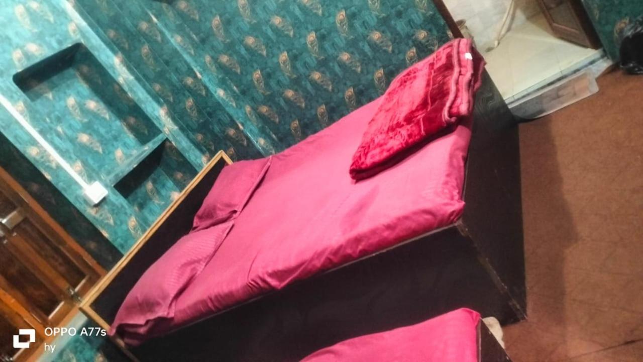 Sri Kashi Kaal Bhairav Guest House - Varanasi, Varanasi